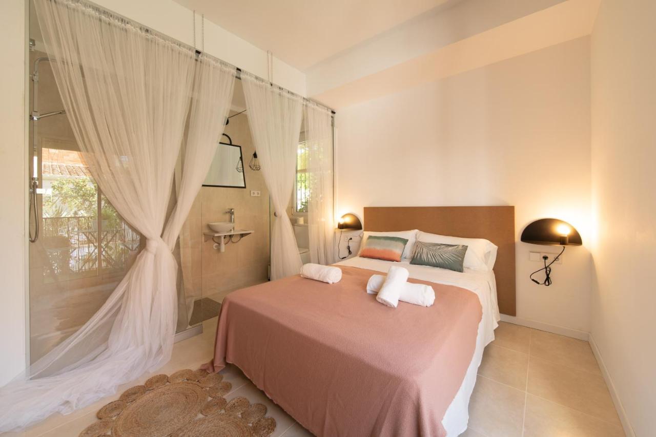 Sitges Beach Hostal Экстерьер фото