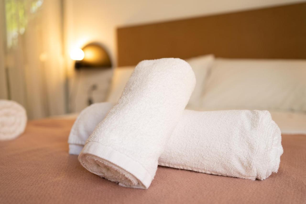 Sitges Beach Hostal Экстерьер фото